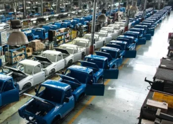 قیمت جدید محصولات زامیاد در بهمن ماه 1404 اعلام شد. قیمت کارخانه ای جدید محصولات زامیاد برای بهمن ماه ۱۴۰۴ اعلام و از این به بعد شرکت زامیاد محصولاتش را با این قیمتهای پایه به فروش میرساند. لازم به ذکر است که به قیمتهای زیر هزینههای جانبی نیز اضافه خواهند شد.