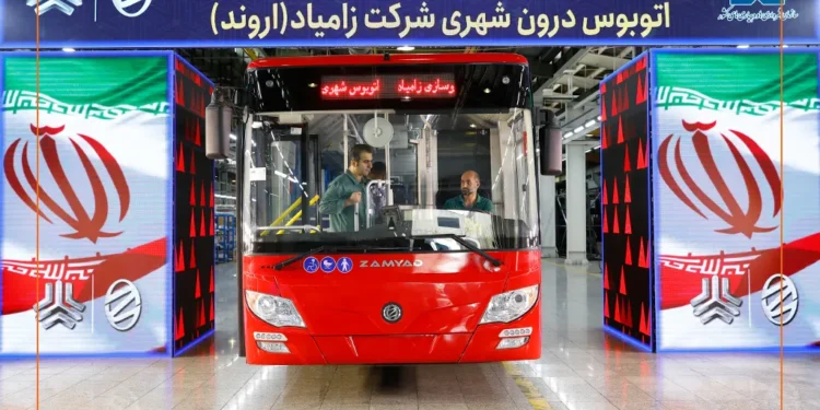 آغاز تولید اتوبوس زامیاد و تحویل هزار کامیونت کمپرسی به سازمان شهرداری‌ها و دهیاری‌های کشور/ زامیاد محور نوسازی ناوگان شهری شد/ احیای خط تولید اتوبوس پس از ۱۲ سال در زامیاد