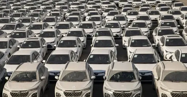 آغاز عرضه خودروهای وارداتی ۴ تا ۶ میلیارد تومانی در سامانه فروش