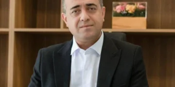 کرمان موتور با راه اندازی نخستین صندوق پژوهش و فناوری سرمایه گذاری خطرپذیر (CVC) صنعت خودروی کشور و سرمایه ثبتی یک هزار میلیارد تومان (یک همت)