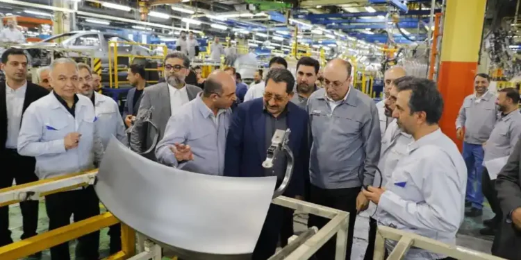 مراسم افتتاح خط آریا و رونمایی از ۳ محصول جدید گروه خودروسازی سایپا برگزار شد / معرفی خانواده موتور جدید سایپا